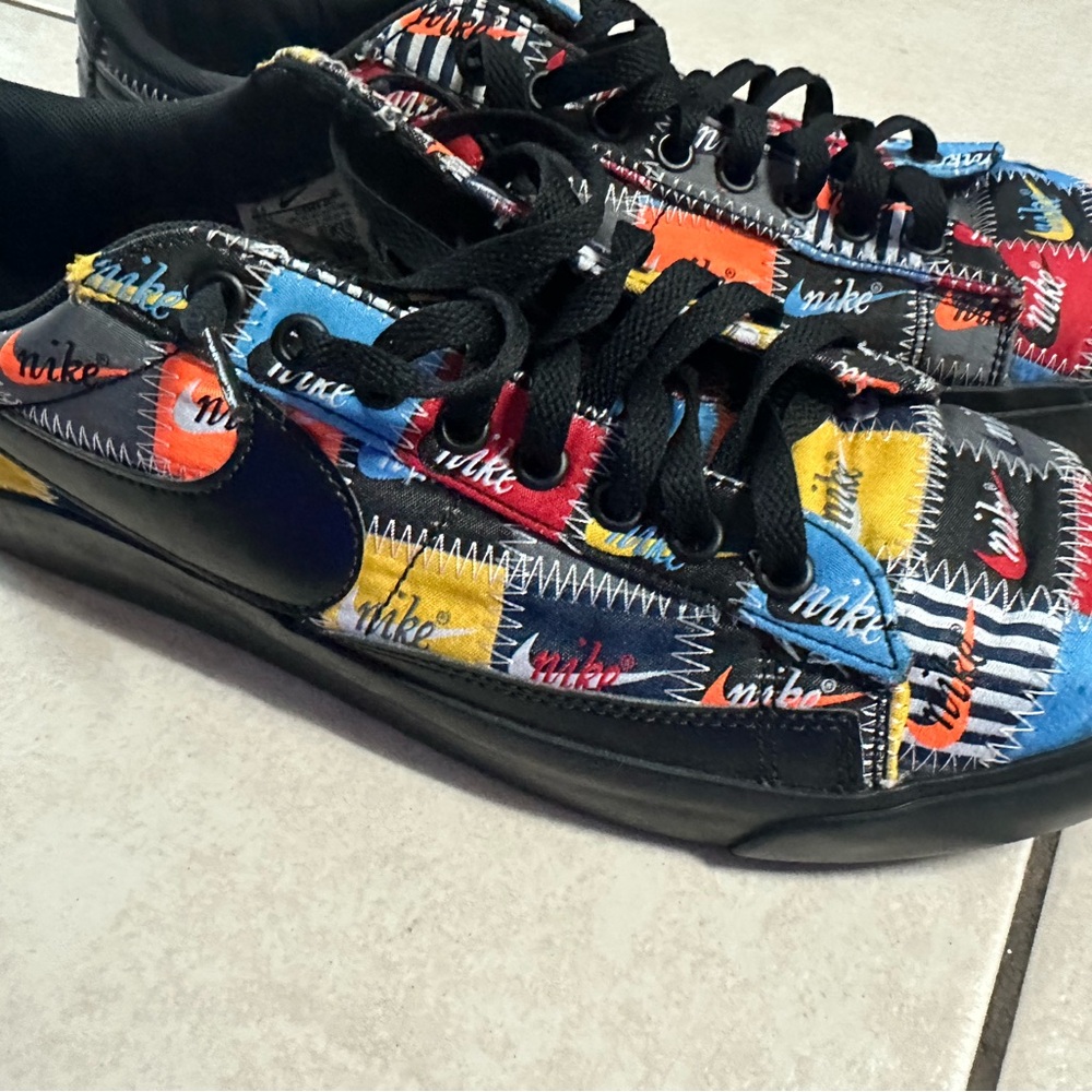 Nike Black and Blue Patchwork Sneakers